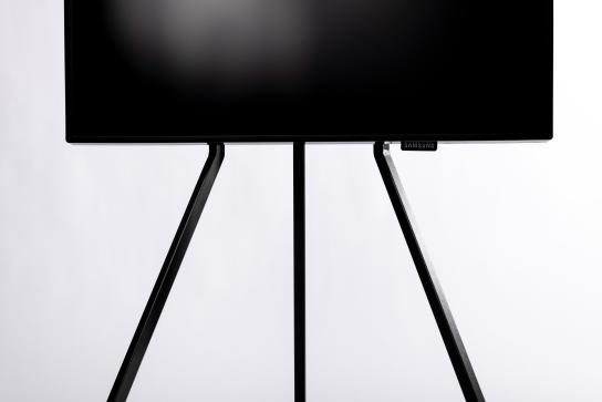 Me invisible 1.2 TV Ständer Home 100% Swiss made